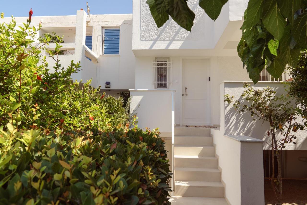 Maia House